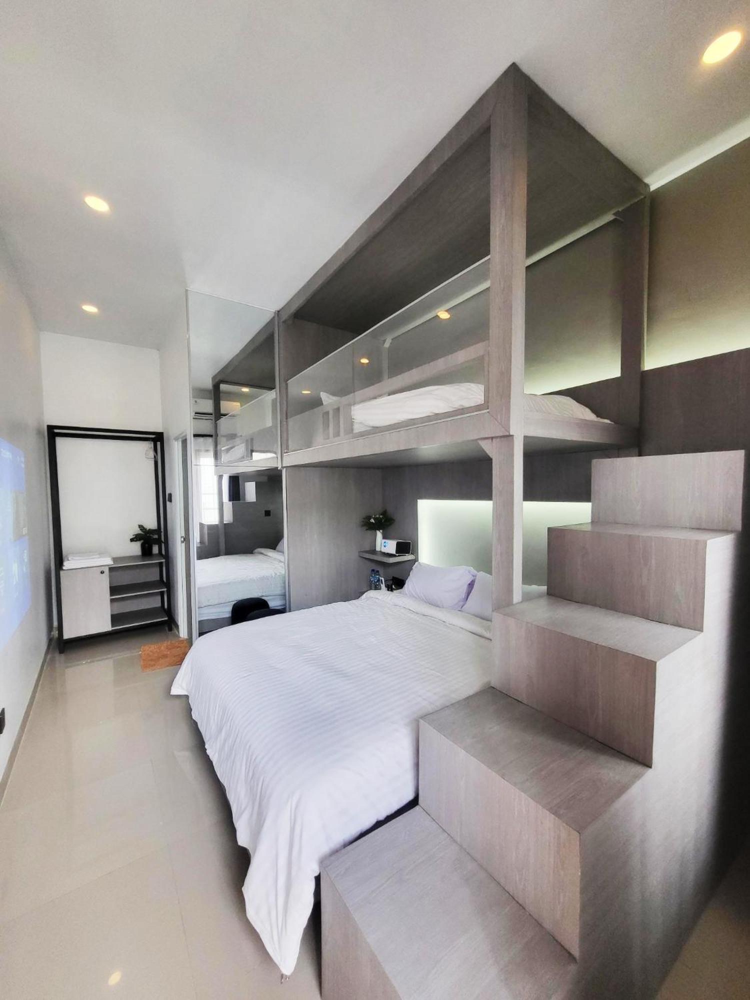 Cabin15 - Syariah Blitar Exterior photo